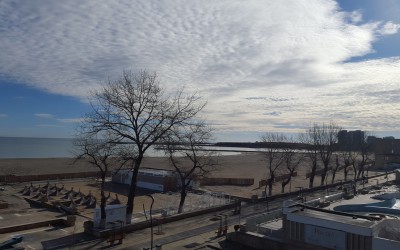Viscol la munte, vreme de primăvară în Dobrogea