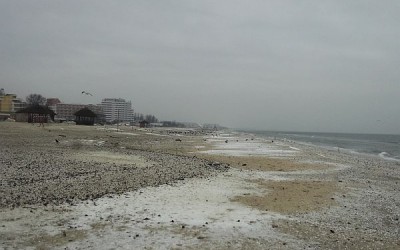 Vremea se încălzeşte uşor, dar rămâne închisă, în Dobrogea