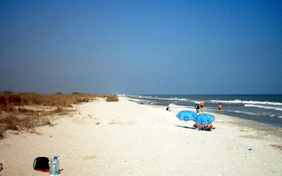 Plajele sălbatice NU devin turistice!