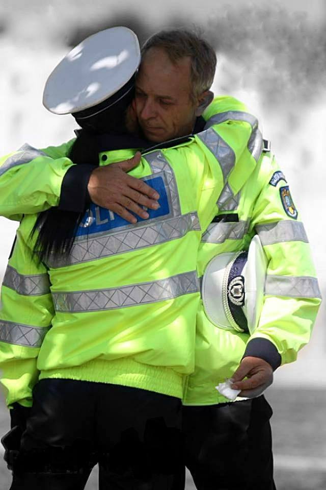 Peste 300 de polițiști ies la pensie!