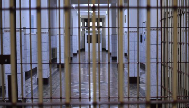 „Scriitorii” din penitenciare nu vor mai beneficia de reducerea pedepselor