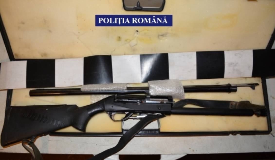 TULCEA: Armă de vânătoare confiscată de polițiști