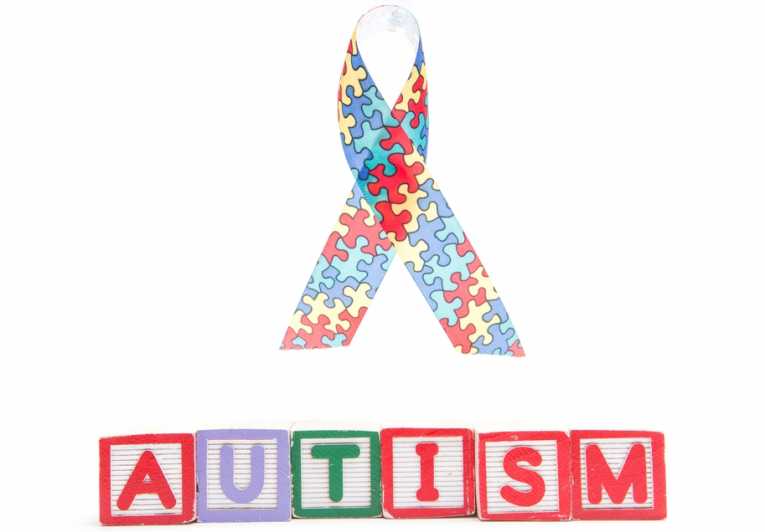 Ziua Internaţională a Conştientizării Autismului marcată la Cernavodă
