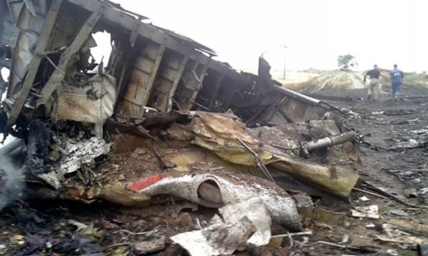 CATASTROFĂ AVIATICĂ! Un Boeing 737 s-a PRĂBUȘIT, toţi cei aflaţi la bord şi-au pierdut viaţa