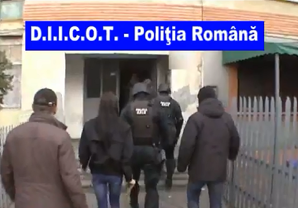 TULCEA: Suspecți de proxenetism și trafic de persoane, audiați la DIICOT