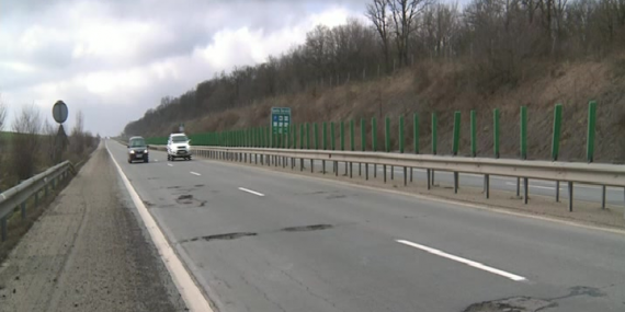 A2 intră în reparații. Turiștii ar putea ajunge la mare pe drumul vechi!