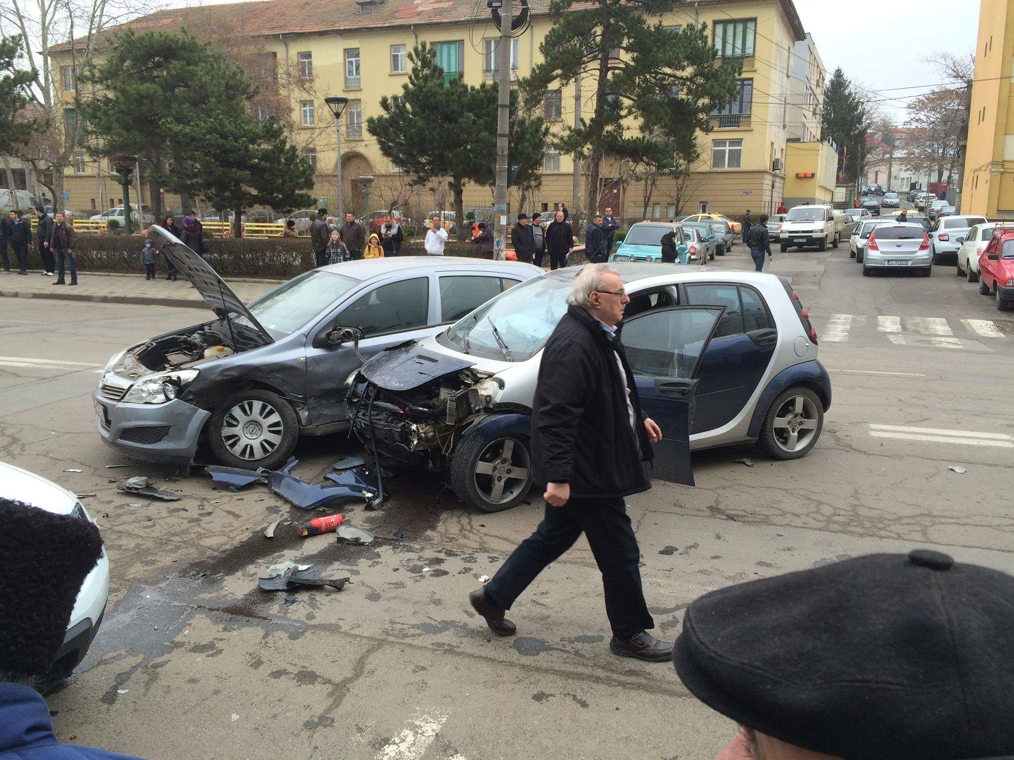 Tulcea: Accident rutier în zona Prefecturii