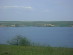 AUDIO – Autoritățile pasează de la una la alta responsabilitatea eternelor inundații de la Gârliciu