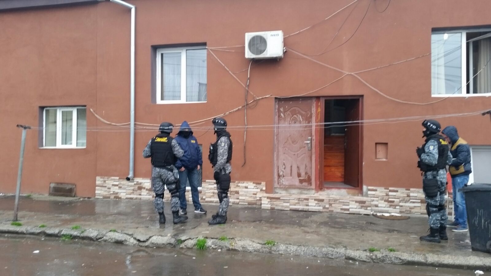 Percheziții în CONSTANȚA și în alte 19 județe