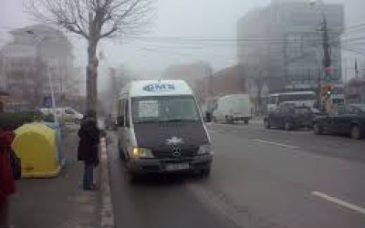 AUDIO – Microbuzele maxi-taxi din Constanţa NU au voie să oprească oriunde, pe traseu!