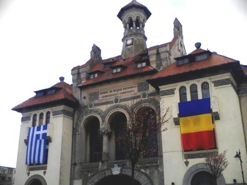 VIDEO: Piața Ovidiu a răsunat de sirtaki și bouzouki. Ziua Greciei, sărbătorită la Constanța