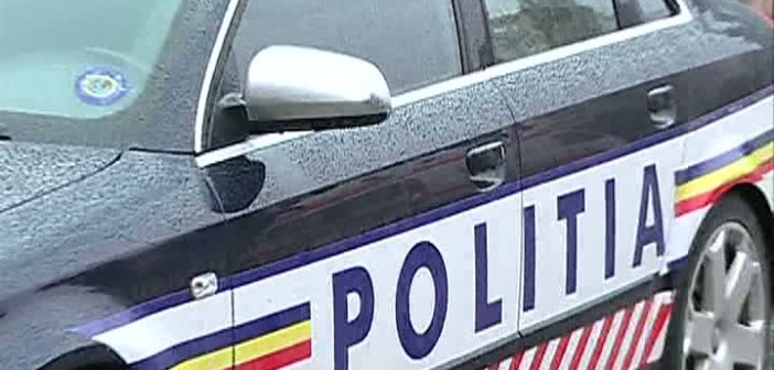 Cercetat penal pentru furt de schele metalice