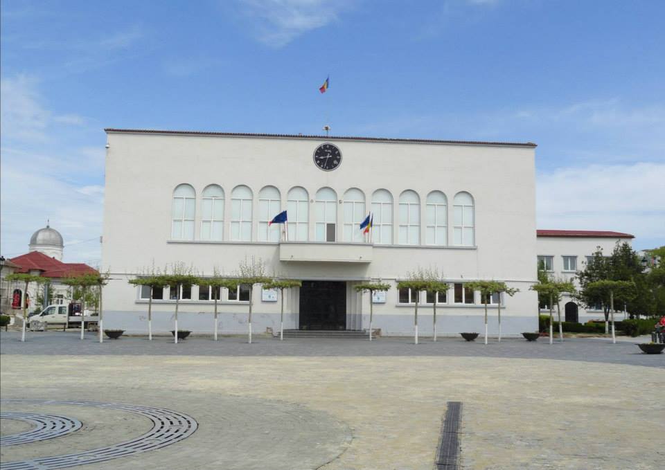 CERNAVODĂ: Proiectul privind reorganizarea aparatului de specialitate al primarului nu a fost încă adoptat