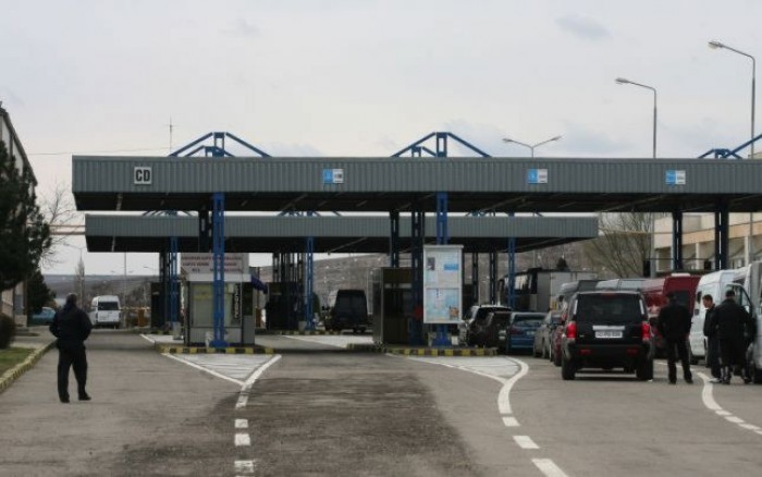 Traficul prin punctele de frontieră a crescut cu 28%. Se apropie Sărbătorile Pascale la creştinii catolici