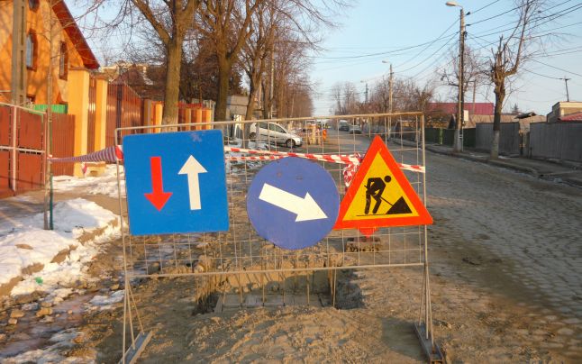 TULCEA. Străzile pavate cu piatră cubică dispar, una câte una