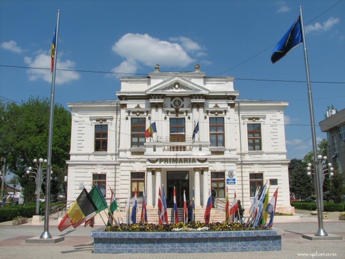 Primăria Călărași angajează consilieri