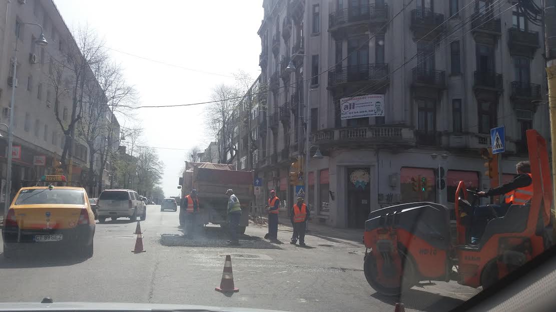 Circulație îngreunată pe o arteră importantă din Constanța