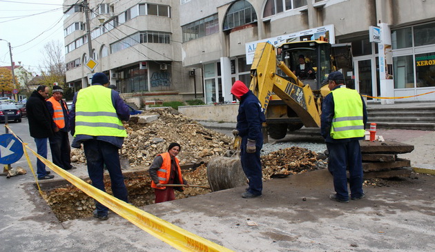 Lipsa educației rutiere a șoferilor și gropile din asfalt, marile probleme ale traficului din Constanța