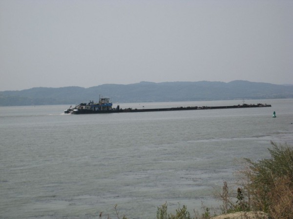 Bulgarii împiedică dezvoltarea traficului naval prin porturile româneşti