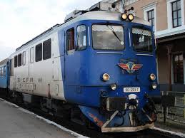 Percheziții la un depou de locomotive