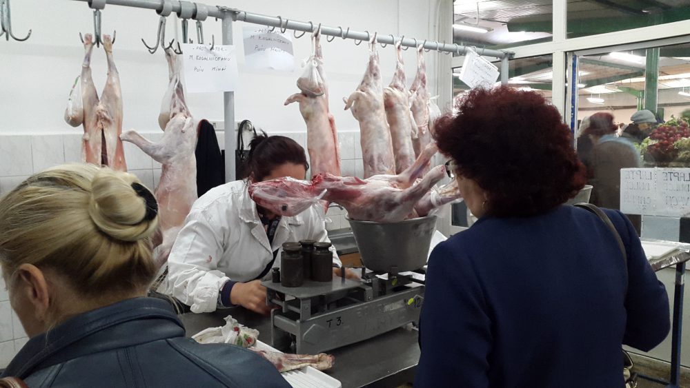 CONSTANȚA: „Preţul corect la carnea de miel” este de fapt ,,fiecare după cum negociază”