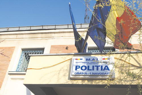 NĂVODARI. Prins în flagrant la furat, în boxa unui bloc