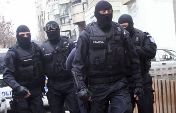 CĂLĂRAȘI: Polițiștii spanioli și români au anihilat o rețea de traficanți de persoane