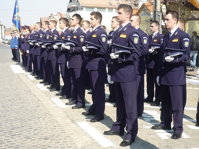 Termen prelungit pentru angajările în POLIȚIE