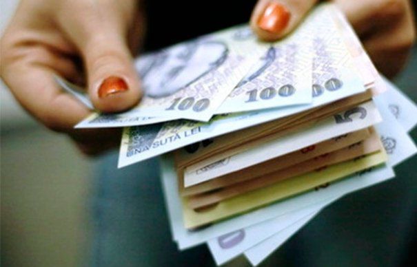 Peste un milion de români vor avea salarii mărite de la 1 mai. Află cu cât cresc acestea
