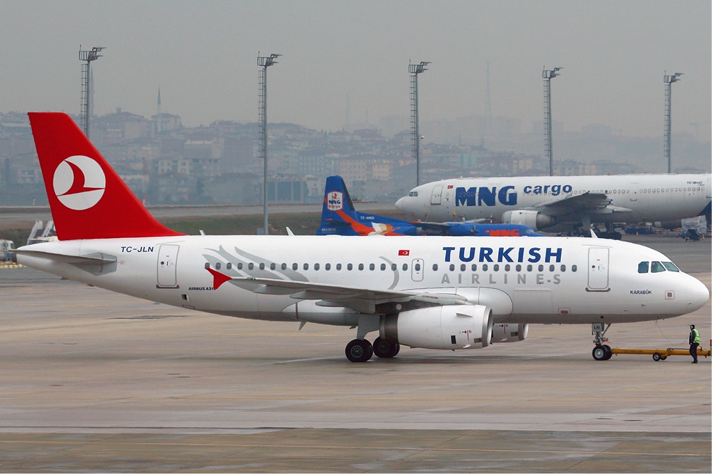 Turkish Airlines schimbă orarul zborurilor Constanţa – Istanbul