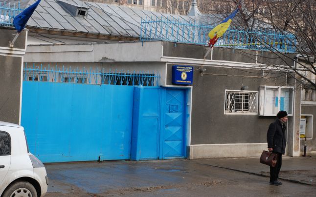 Tânăr din Constanța, condamnat pentru o tâlhărie pe care a comis-o când era minor