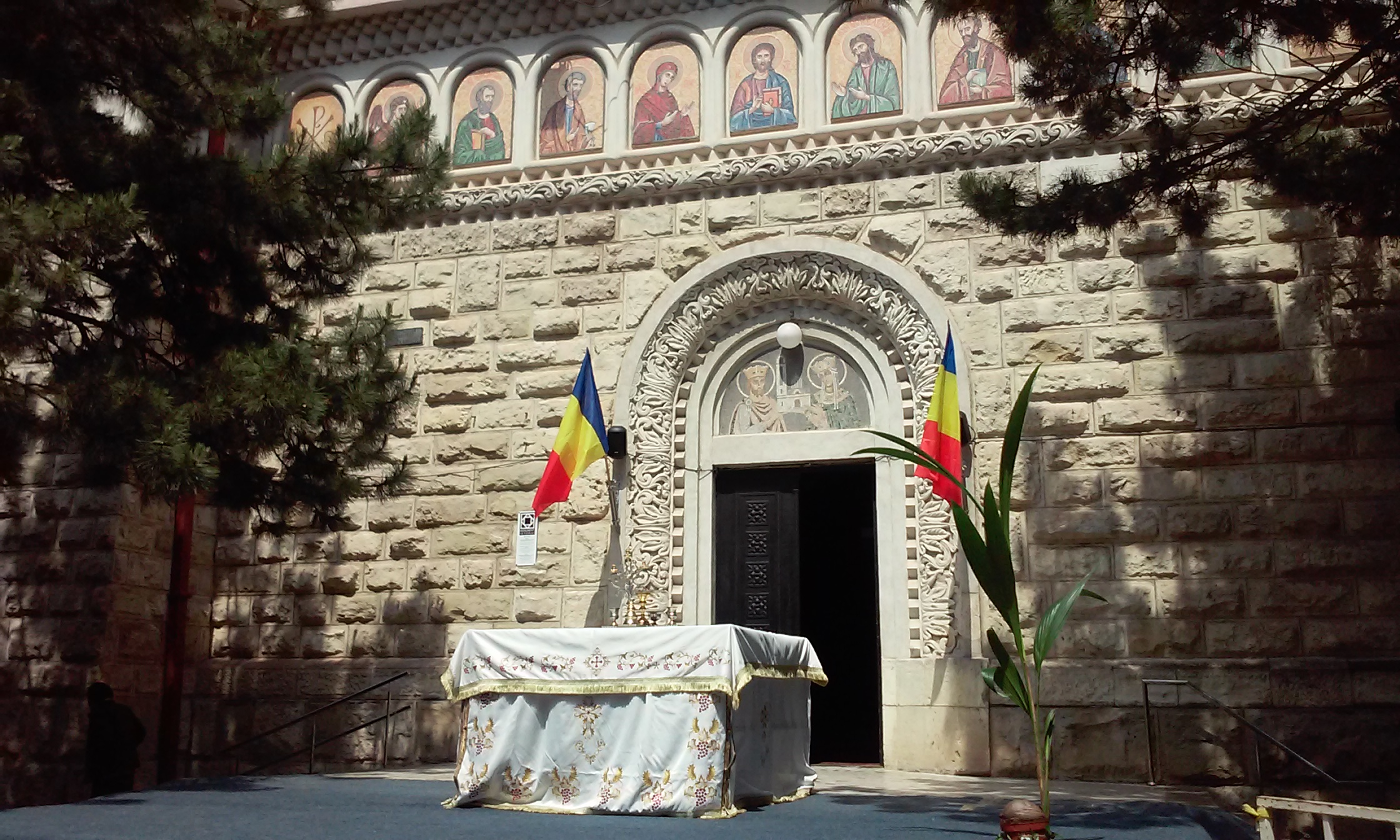 (Audio+Foto) Biserica Sf.Împărați Constantin și Elena din Constanța
