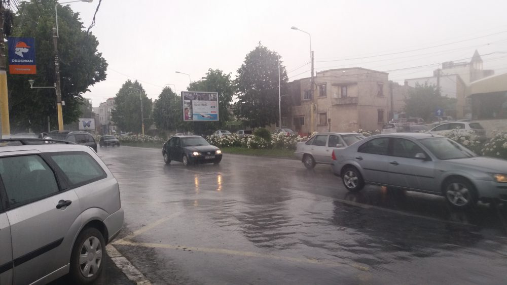 FOTO: Codul galben și-a spus cuvântul și la Constanța