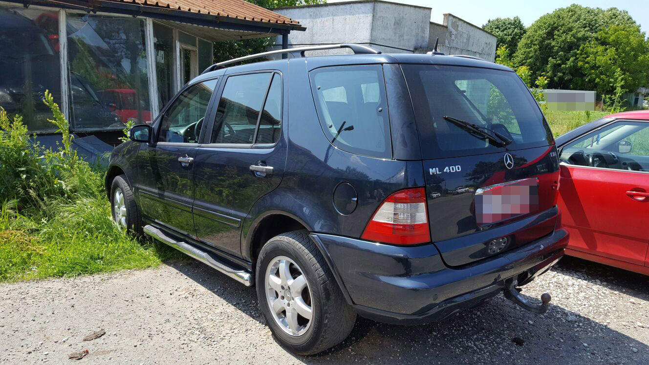 FOTO – Mercedes furat din Olanda, descoperit la frontieră, la Negru Vodă