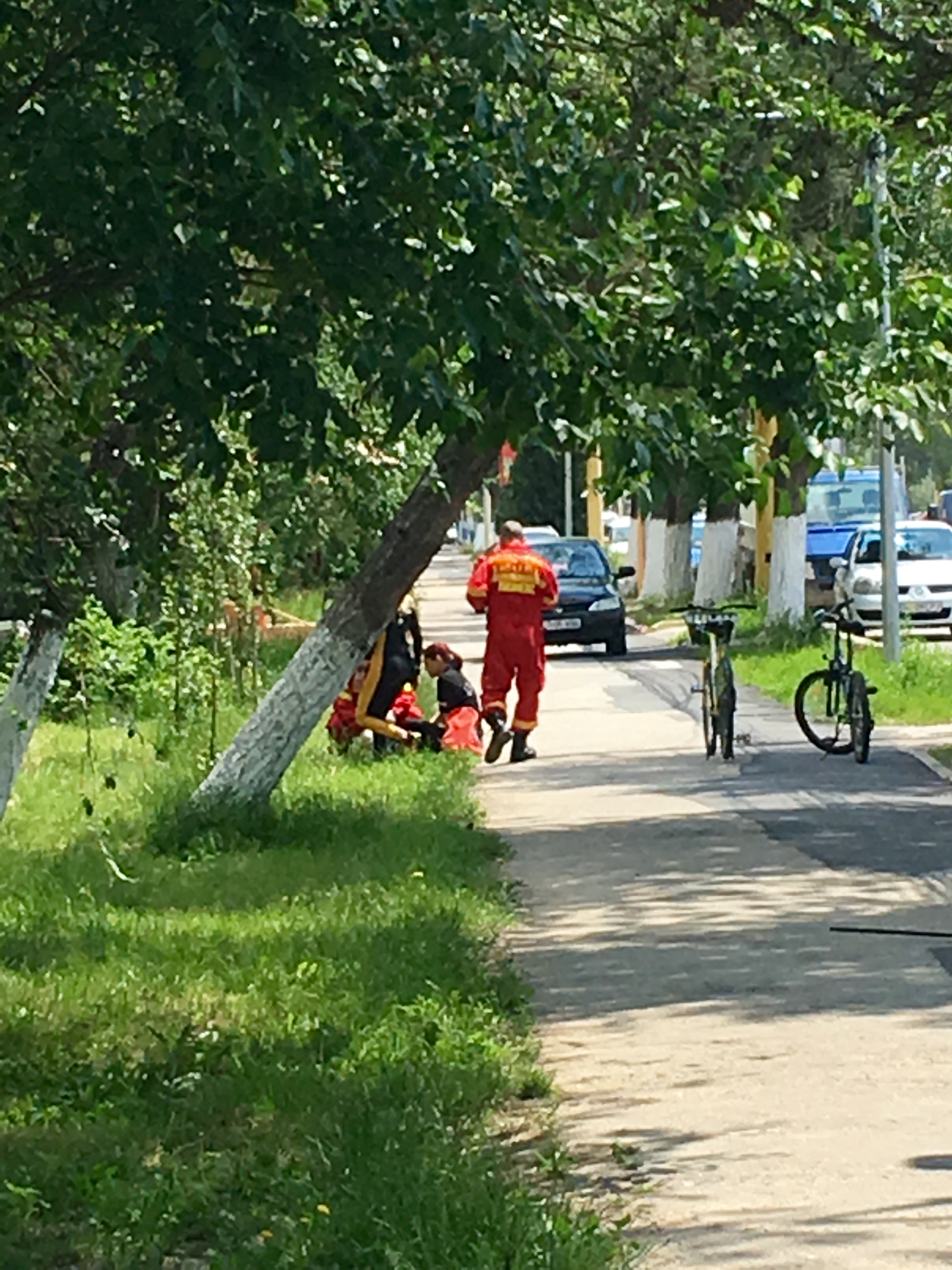 (FOTO) UPDATE: Accident cu un biciclist, în zona Satul de Vacanță