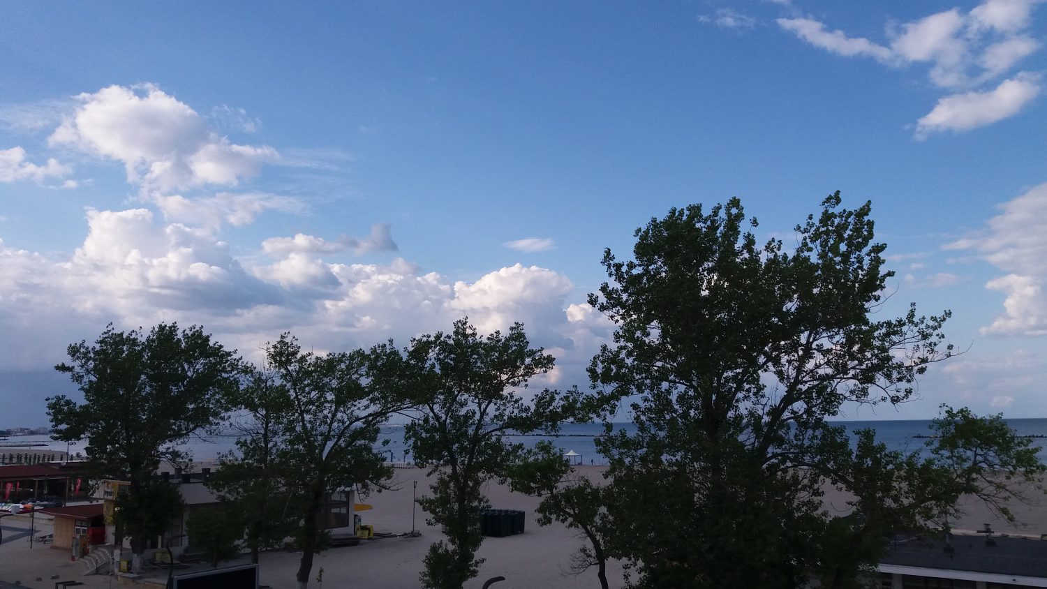 Se pare că am scăpat, momentan, de ploi
