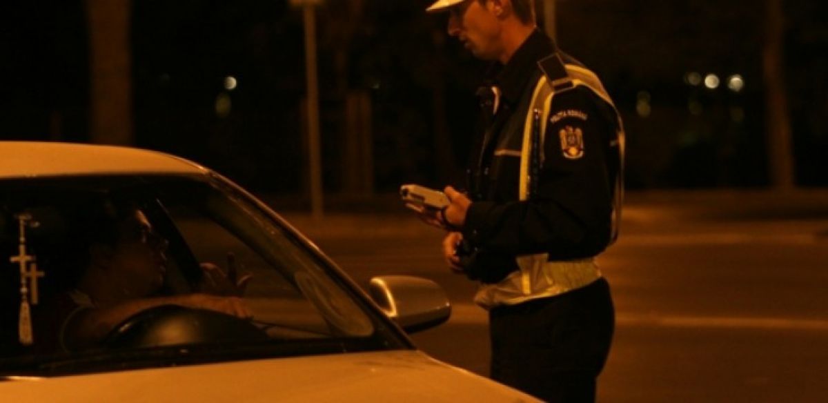 Tulcea: Un șofer prins beat la volan. Altul, fără dreptul de a circula