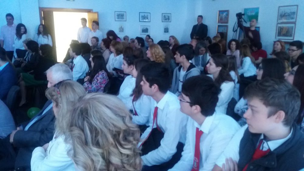 Liceul Teoretic Traian aniversează 39 de ani de existenţă