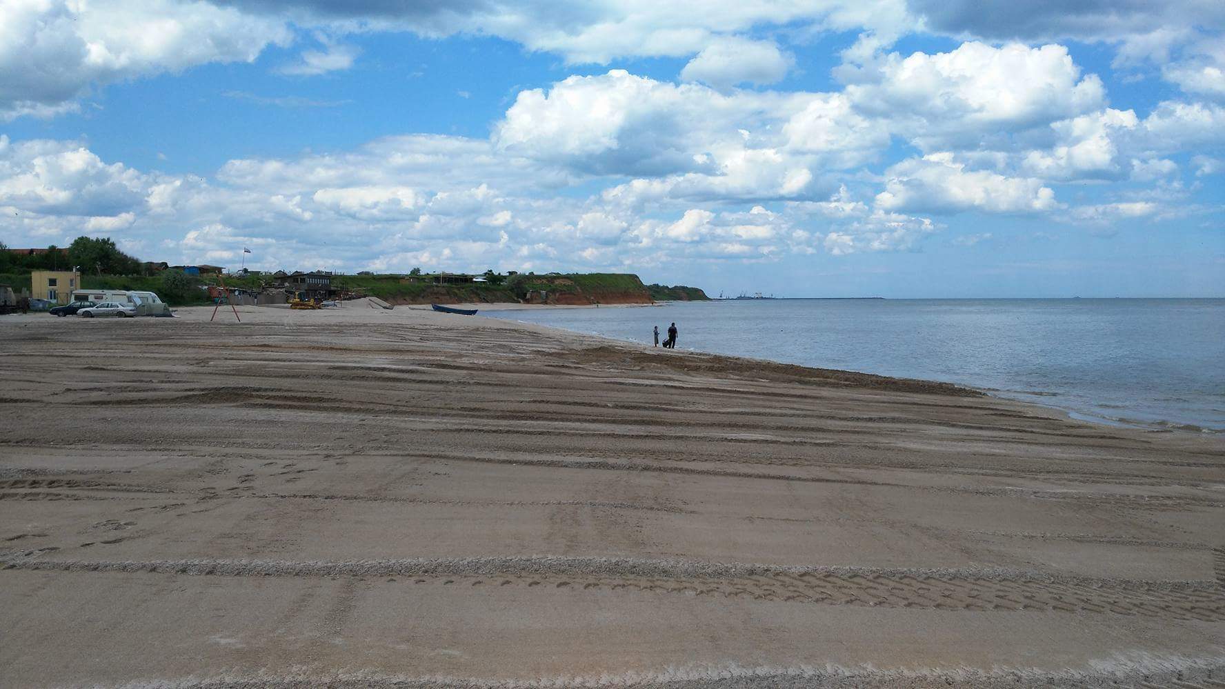 FOTO: După inundațiile de luni, plaja de la Vama Veche a fost refăcută