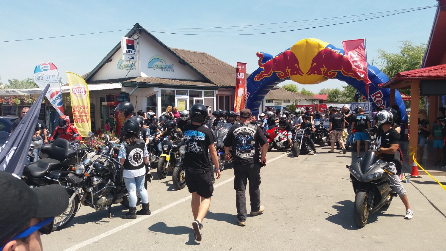 Foto/Video – MAMAIA. 3000 de motocicliști la Seawolves Bike Fest!