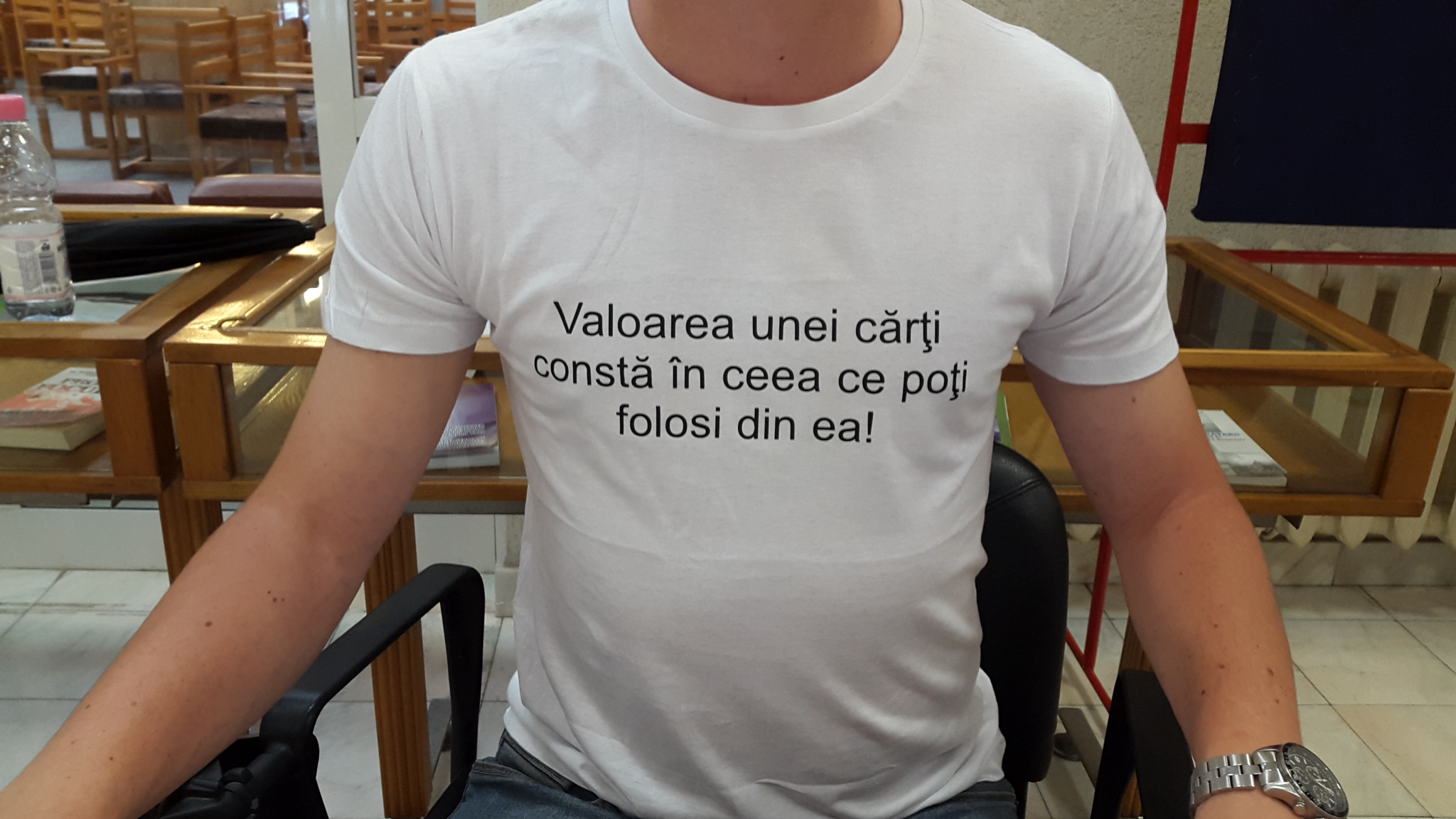 FOTO – AUDIO: „Biblioteca vie“ – povești de viață ale deținuților din penitenciar