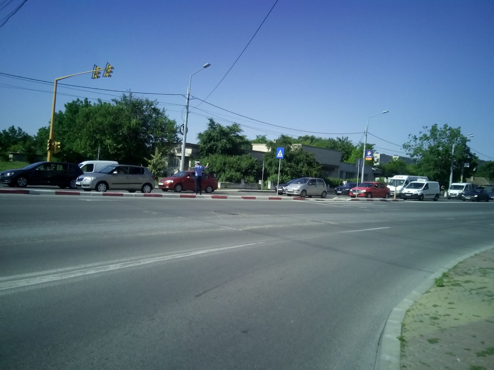 FOTO – Trafic infernal pe bulevadul IC Brătianu, în zona Cora