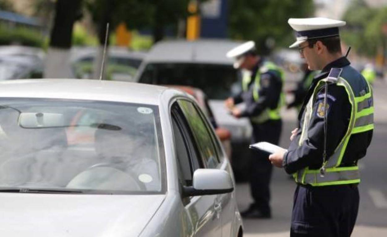 Circula fără permis de conducere pe străzile din Jurilovca