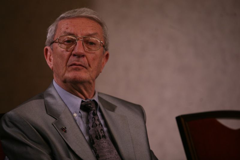 A murit Victor Atanasie Stănculescu