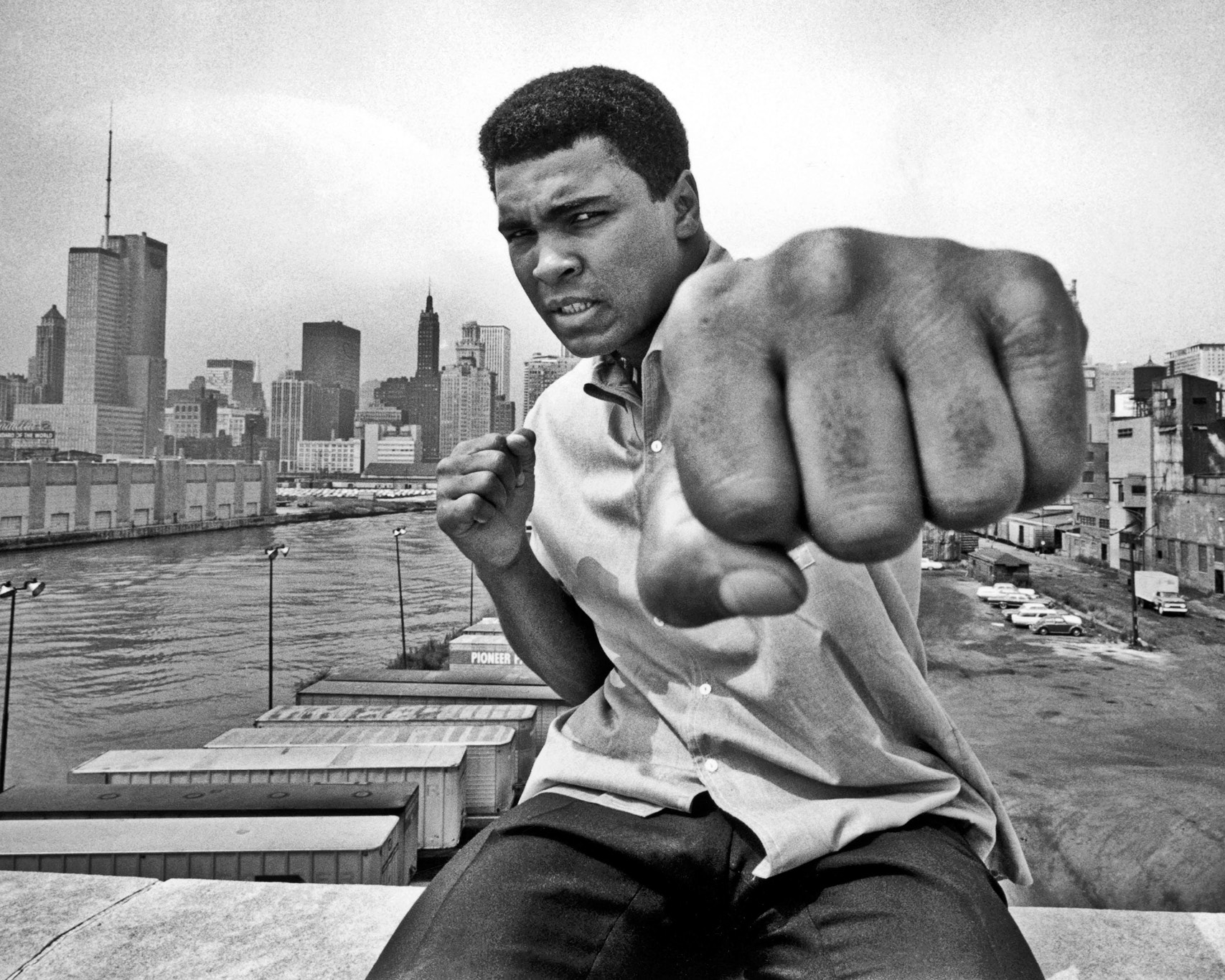 S-a mai stins o legendă. Muhammad Ali a MURIT