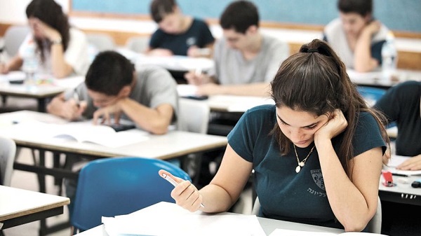Județul CONSTANȚA. 118 elevi, ABSENȚI la proba de Matematică, la Evaluarea națională