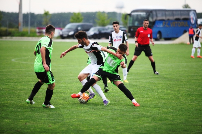 Juniorii de la FC Viitorul U-17 au câştigat Supercupa României