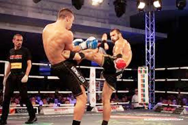 Trei constănțeni luptă la Gala Superkombat de la Brașov