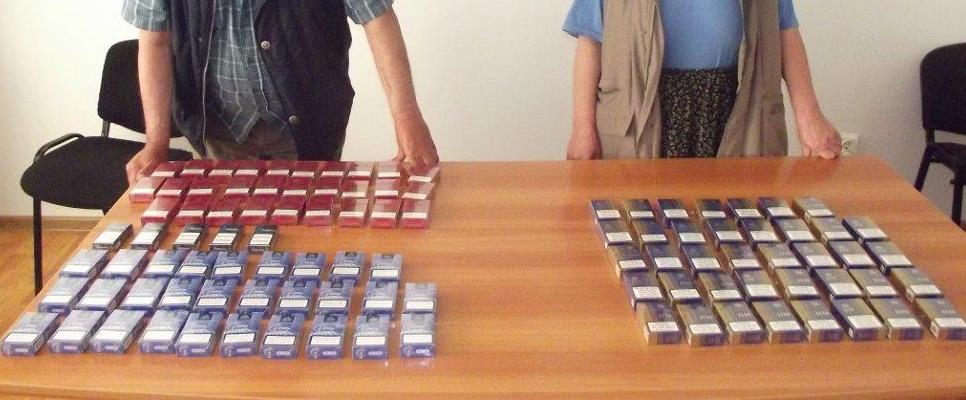 MANGALIA: Jandarmii au dat iama în comercianţii de ţigări netimbrate