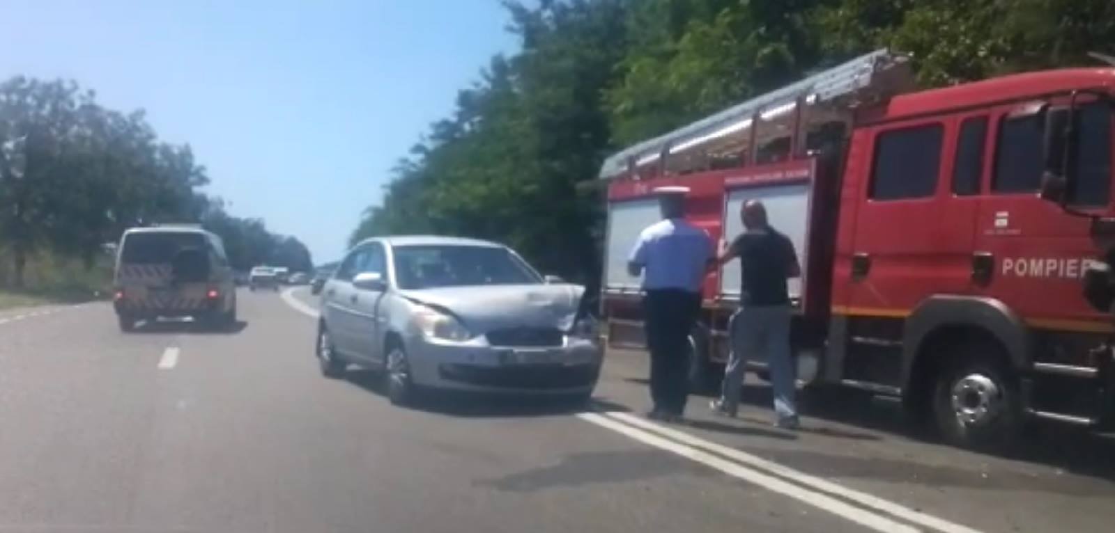 UPDATE – Persoană ÎNCARCERATĂ. Accident rutier pe DN39